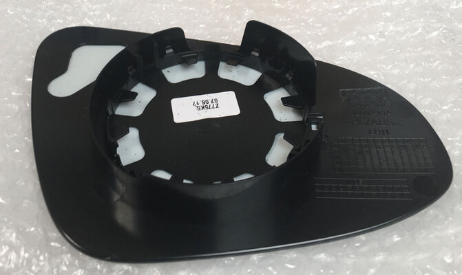 Spiegelglas Links passend fürToyota Yaris 2014 - Spiegelglas Links passend fürToyota Yaris 2014 -