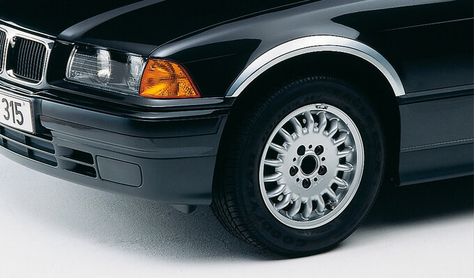 Radlaufleisten Satz Hochglanz-Edelstahl für BMW 7er E38 Radlaufleisten Satz Hochglanz-Edelstahl für BMW 7er E38