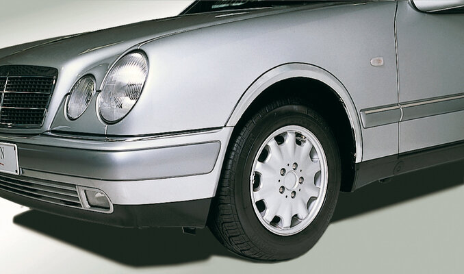 Radlaufleisten Satz Hochglanz-Edelstahl für Mercedes W126 Radlaufleisten Satz Hochglanz-Edelstahl für Mercedes W126