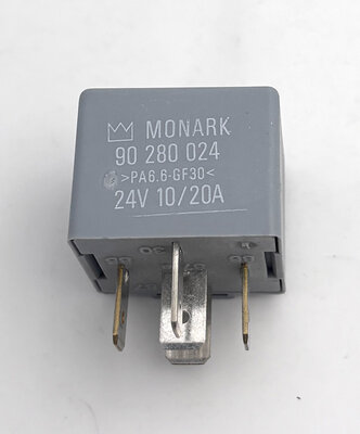 Relais Wechsler 24V 10/20A Wehrle Monark 90280024 Relais Wechsler 24V 10/20A Wehrle Monark 90280024